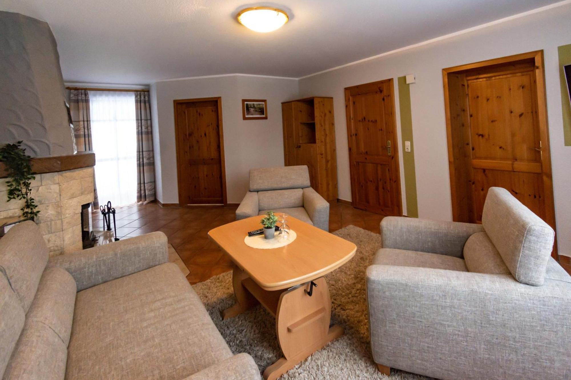 Hotel Und Berggasthof Spiessberghaus Friedrichroda Zewnętrze zdjęcie