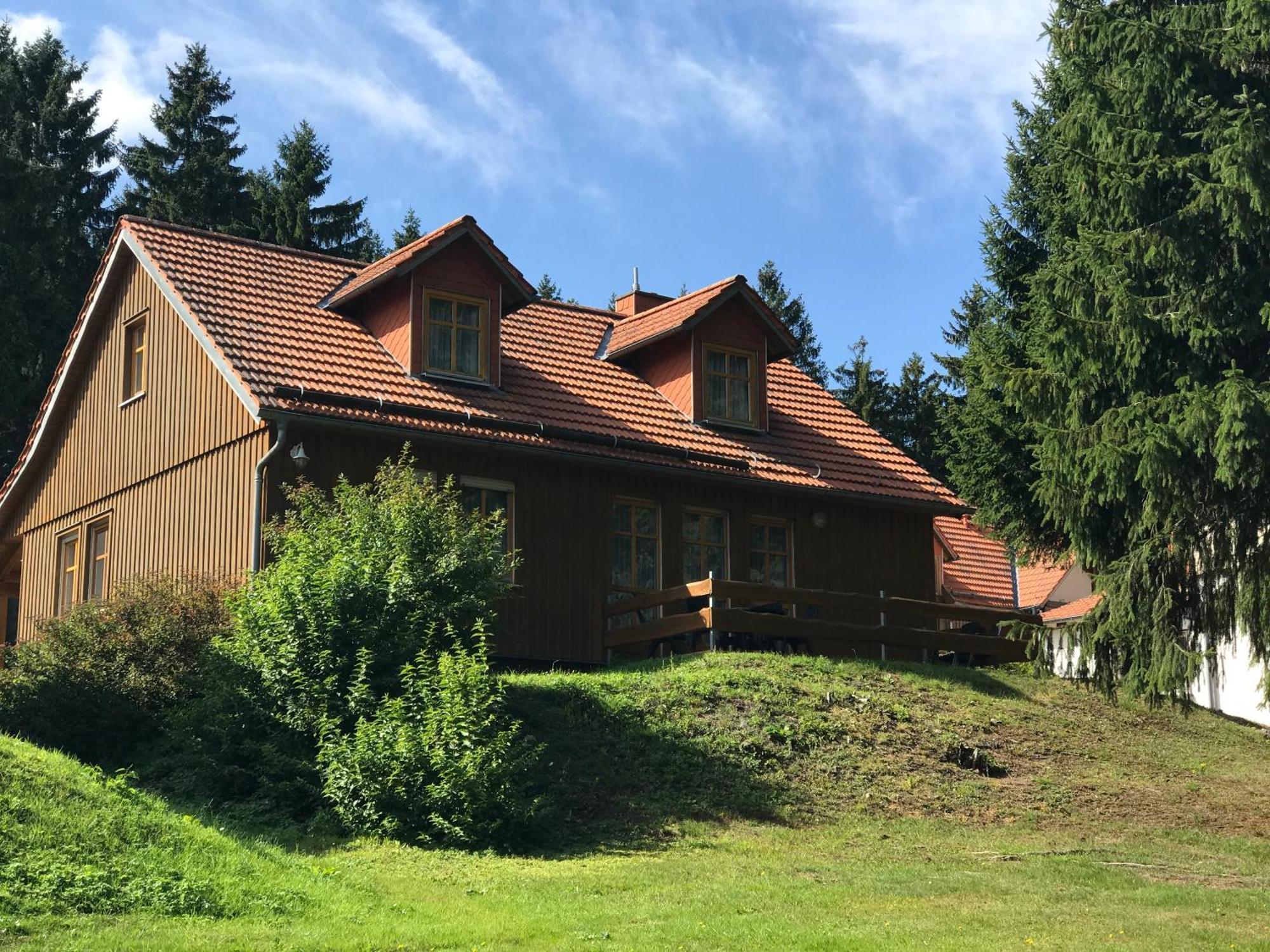 Hotel Und Berggasthof Spiessberghaus Friedrichroda Zewnętrze zdjęcie