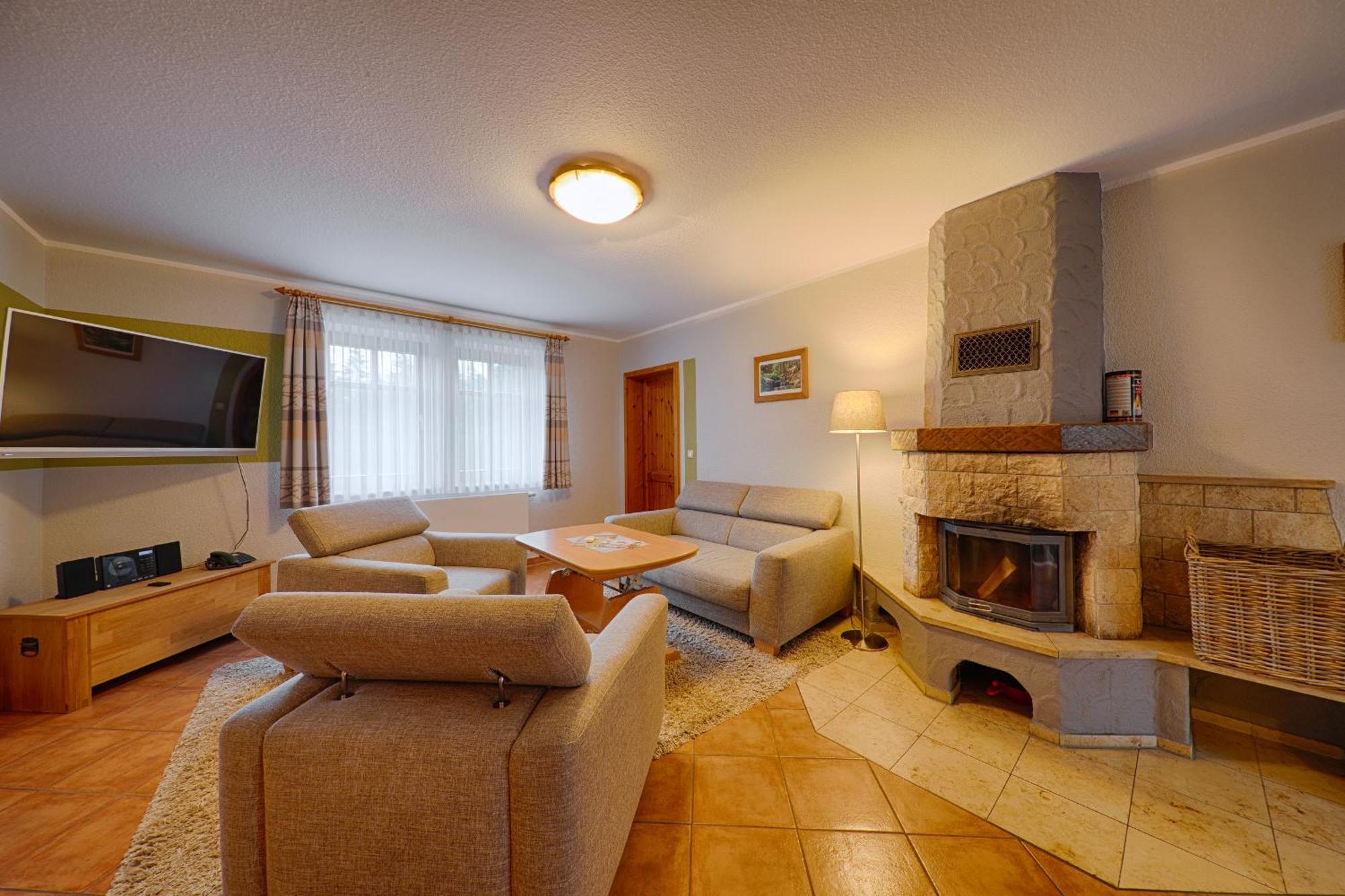 Hotel Und Berggasthof Spiessberghaus Friedrichroda Zewnętrze zdjęcie