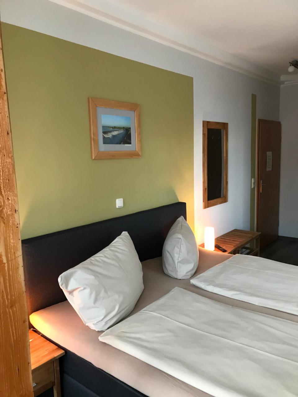 Hotel Und Berggasthof Spiessberghaus Friedrichroda Zewnętrze zdjęcie
