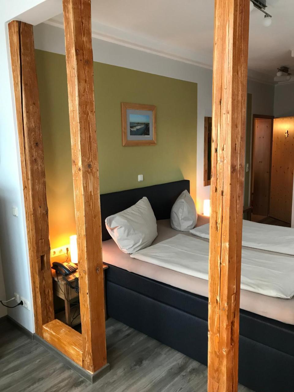 Hotel Und Berggasthof Spiessberghaus Friedrichroda Zewnętrze zdjęcie