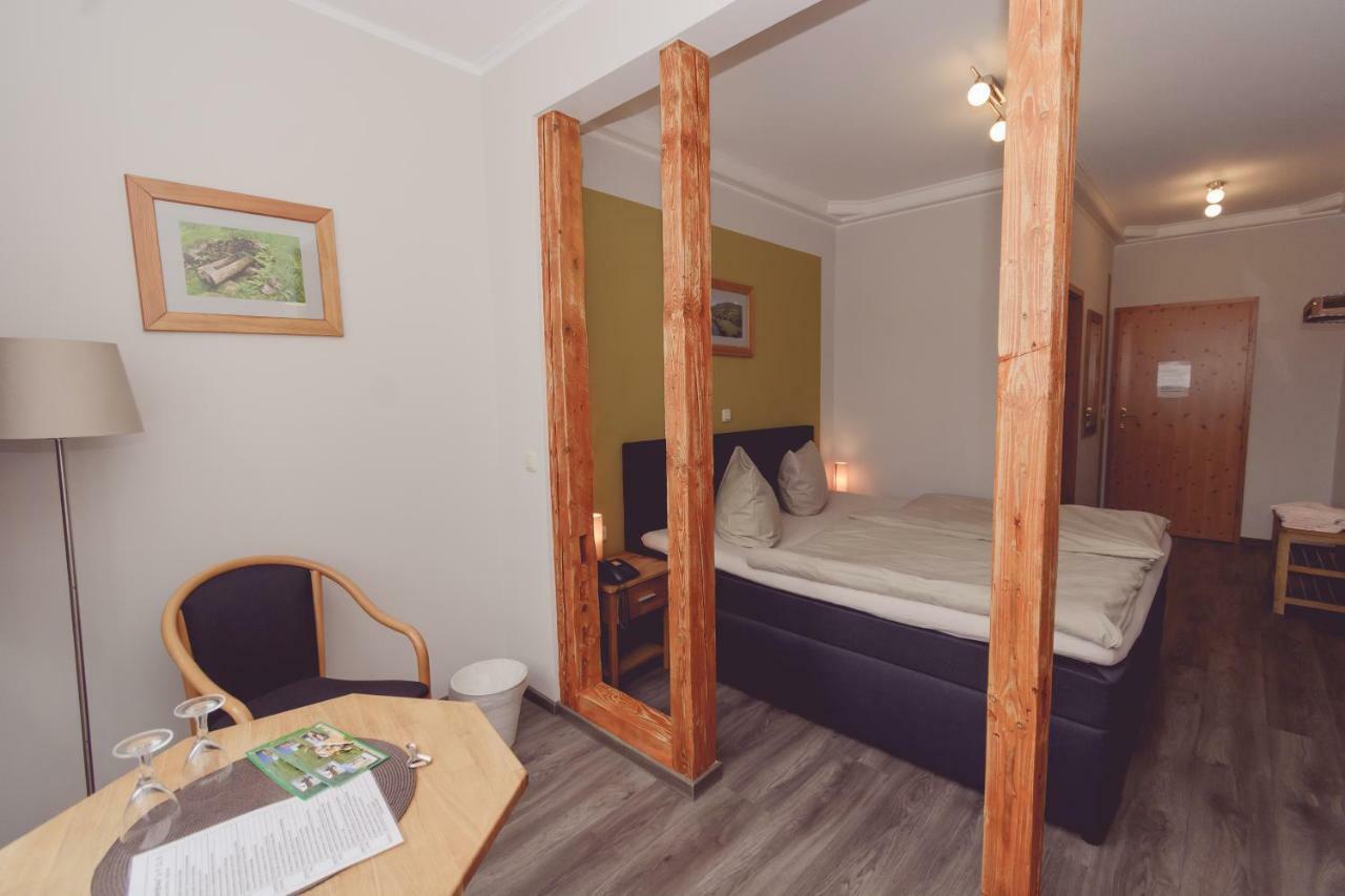 Hotel Und Berggasthof Spiessberghaus Friedrichroda Zewnętrze zdjęcie