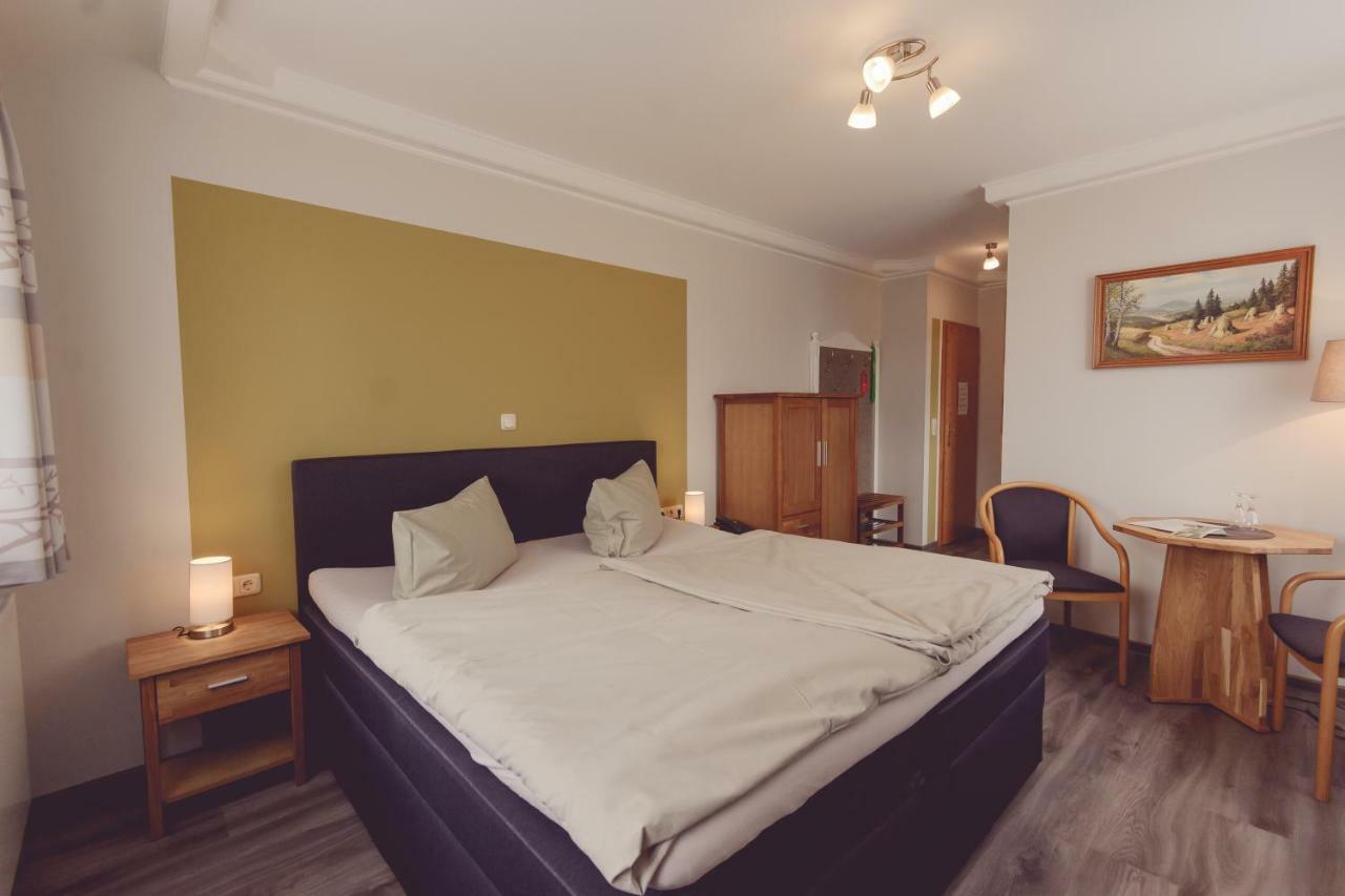 Hotel Und Berggasthof Spiessberghaus Friedrichroda Zewnętrze zdjęcie
