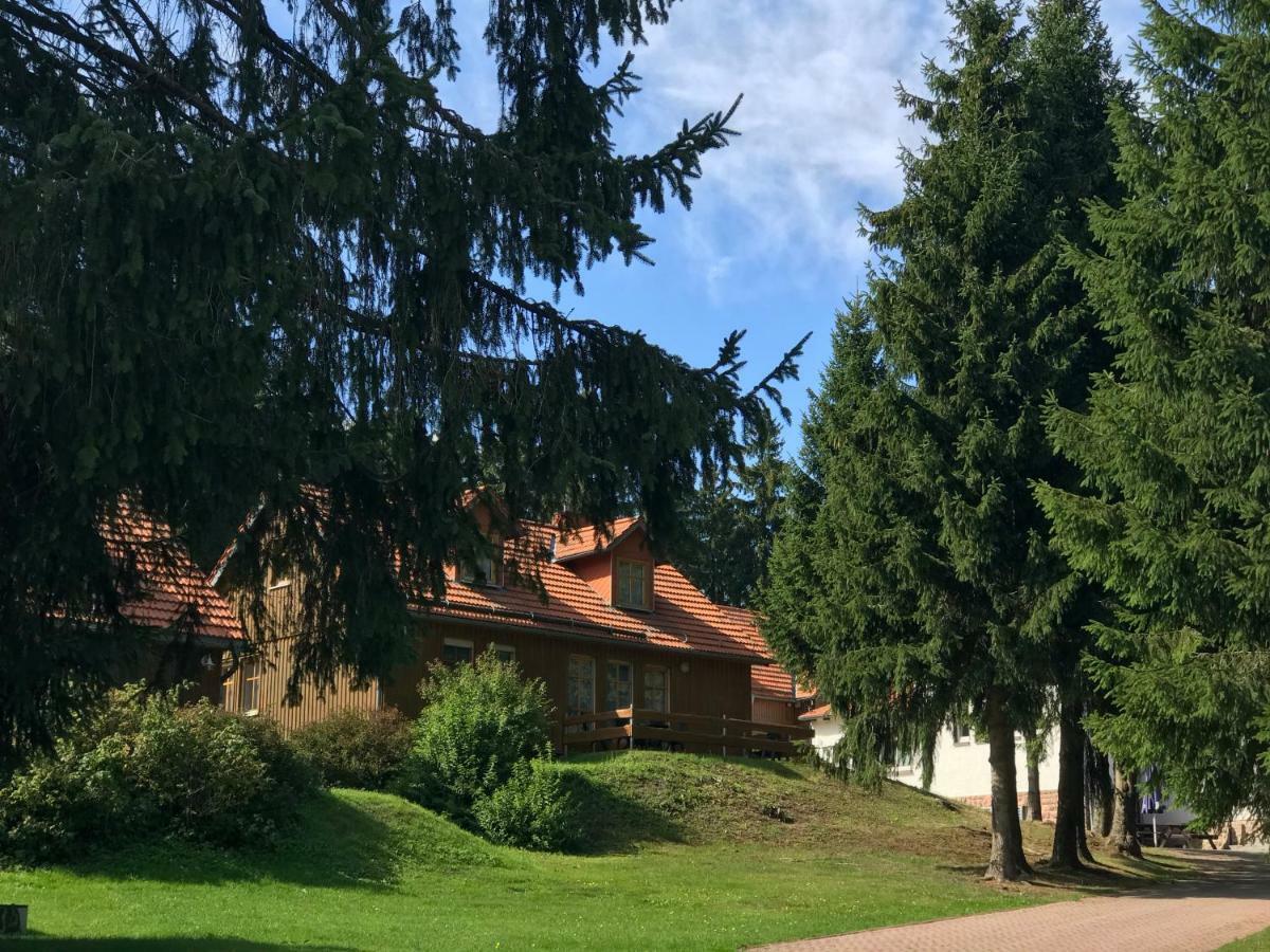 Hotel Und Berggasthof Spiessberghaus Friedrichroda Zewnętrze zdjęcie